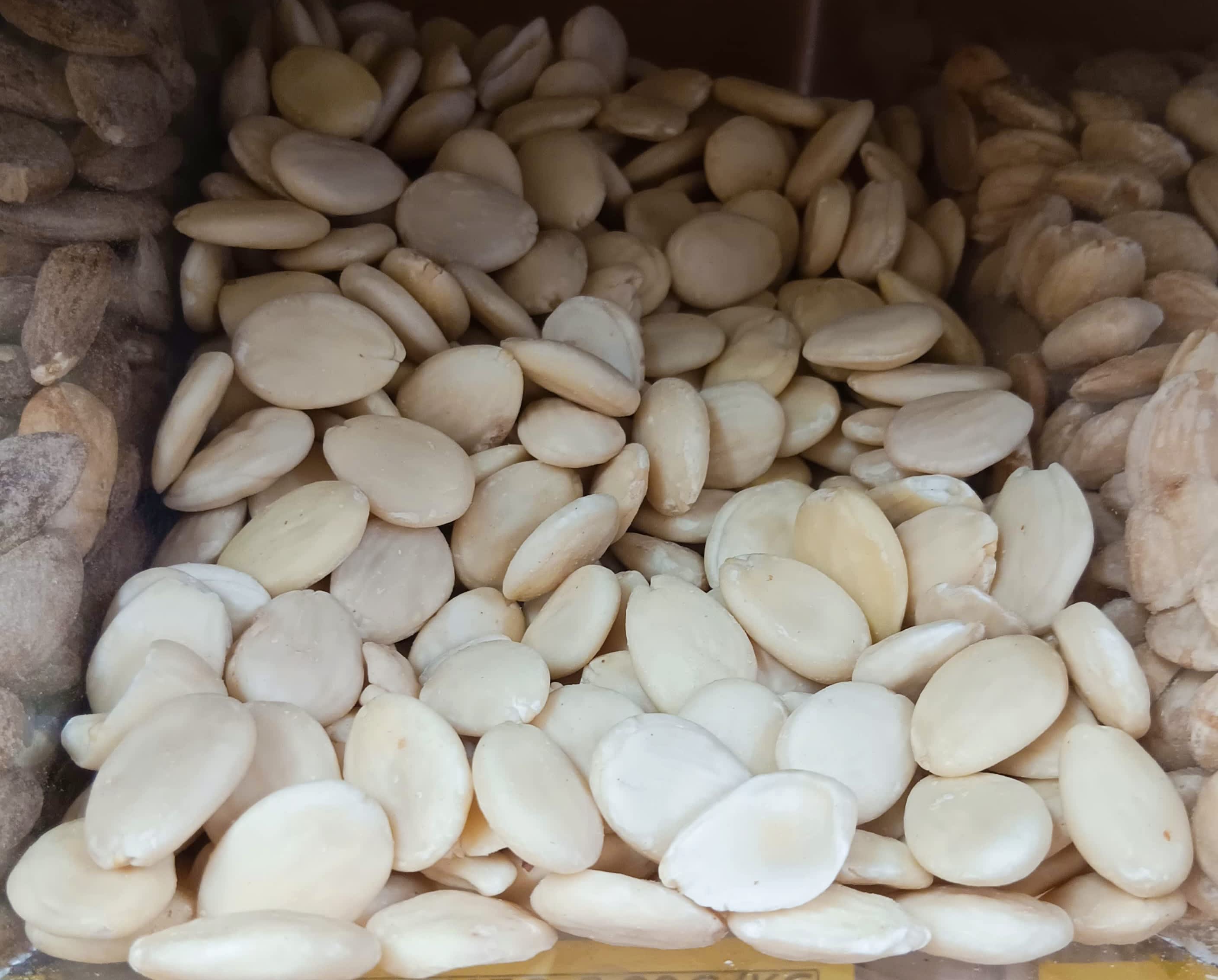 Marcona Cruda
