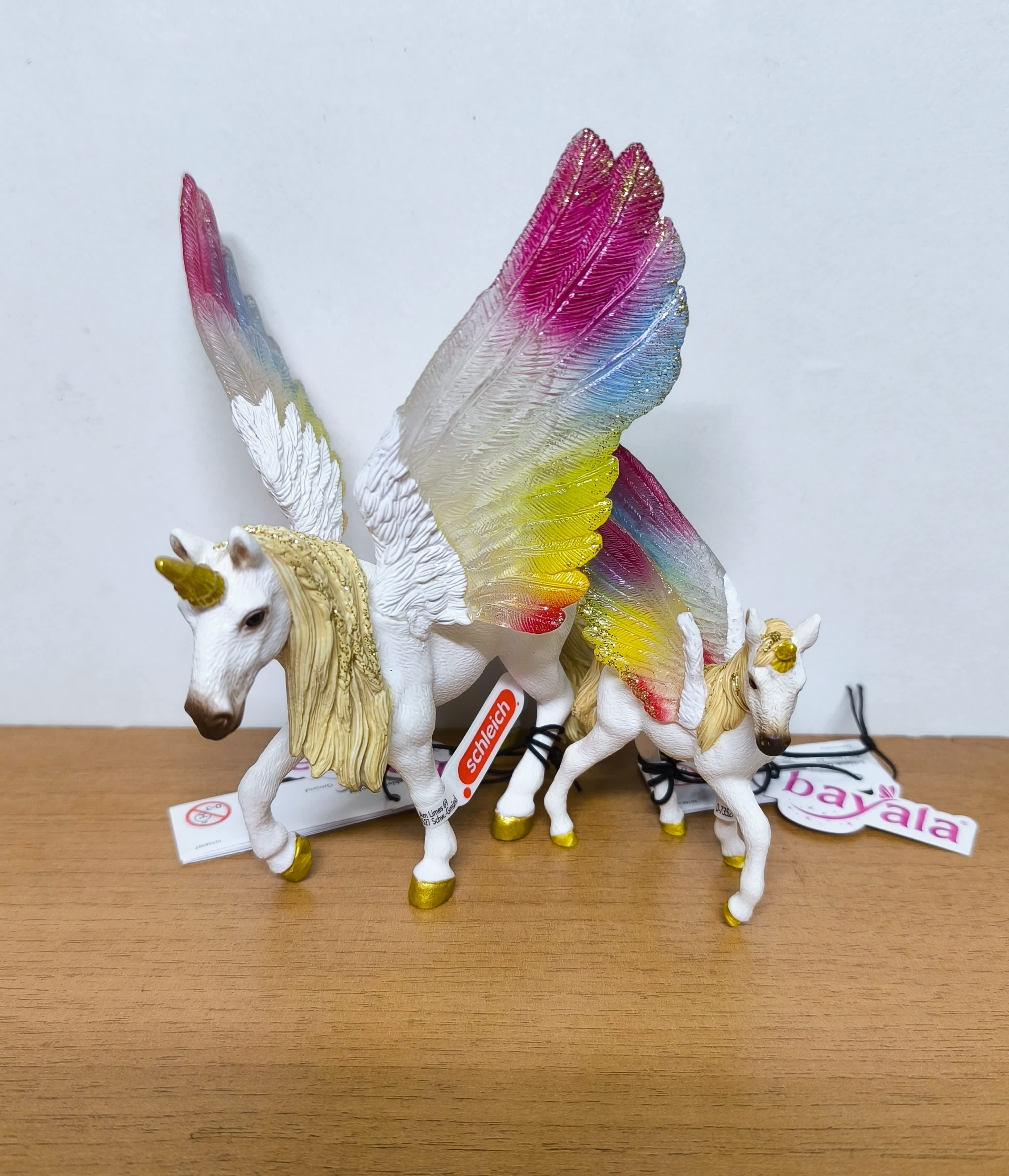 Unicornios Arcoíris Alados