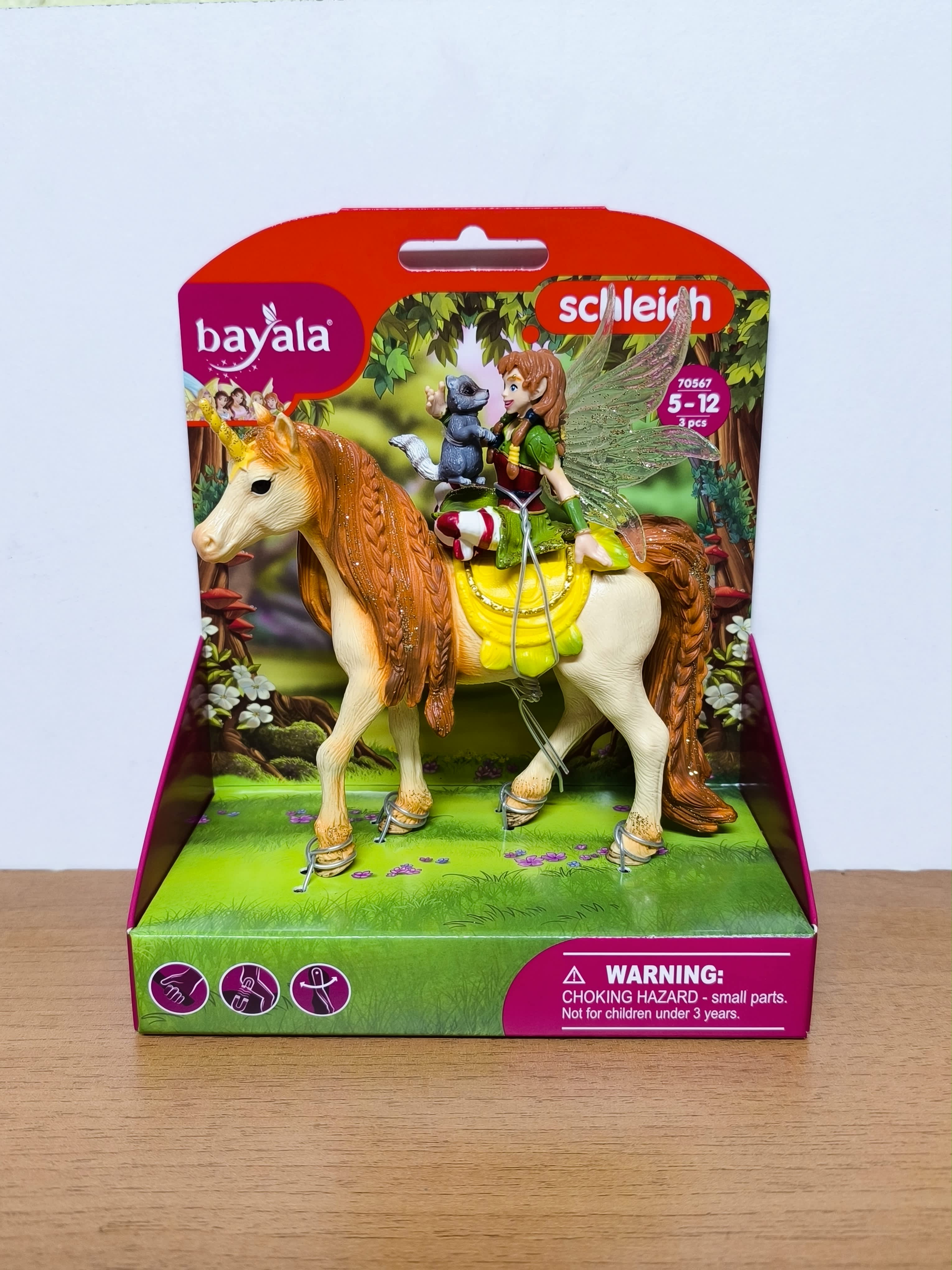 Hada Marween con Unicornio Brillante
