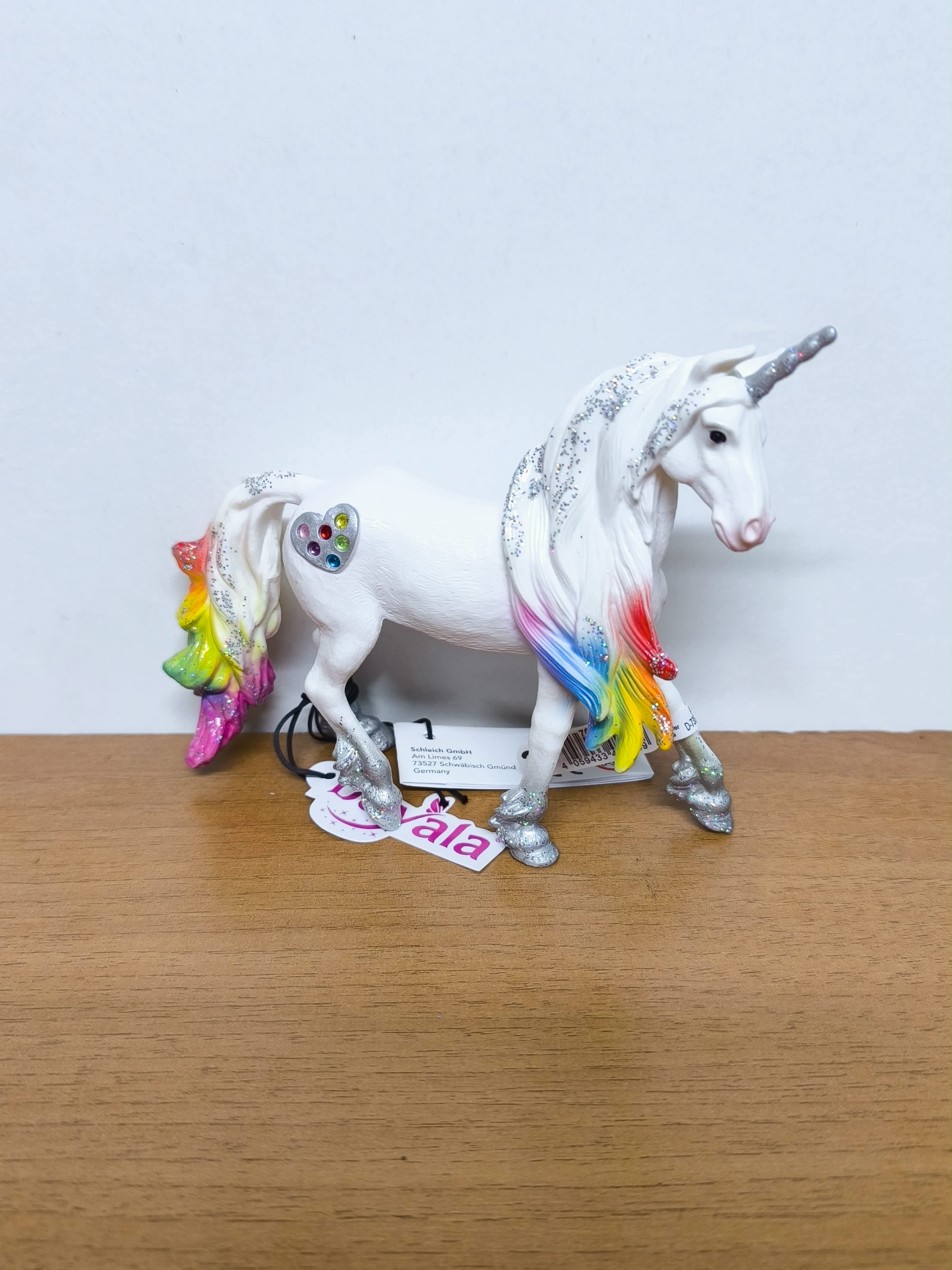 Unicornio Arcoíris Semental